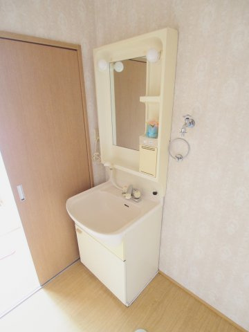 レトア坪屋の洗面所