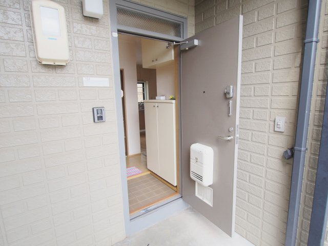 レトア坪屋の玄関