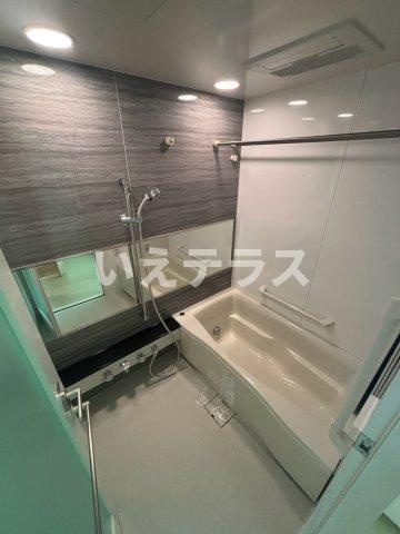 トア山手ザ・神戸タワーの浴室