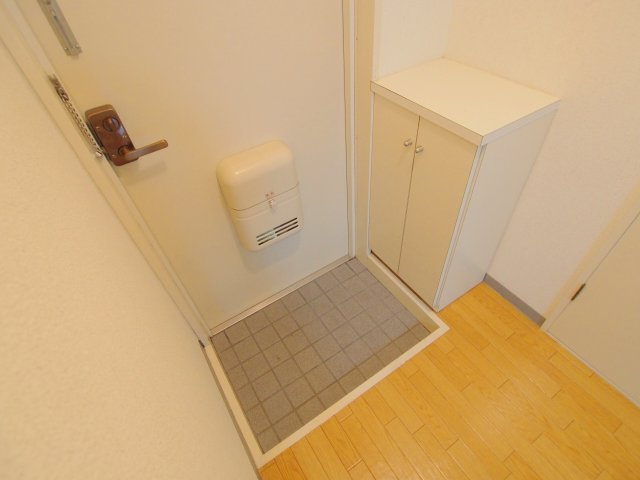 カーサ新町の玄関