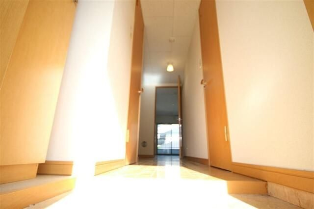 コンフォール蘇我の玄関