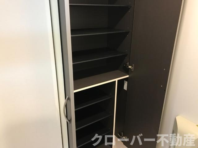 MARUKATSU UTAZUの収納|下駄箱