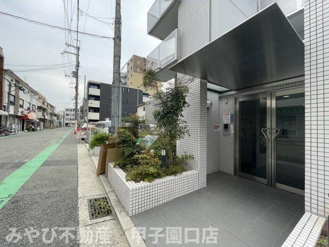 GranPino武庫川のエントランス