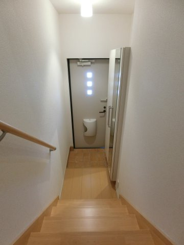 プリンセチア　Ⅱの玄関