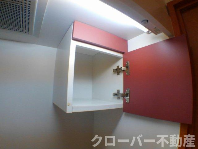 レオパレスウィスタリア坂出の内装