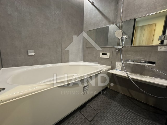S-RESIDENCE大手門awesomeの浴室|S-RESIDENCE大手門awesome