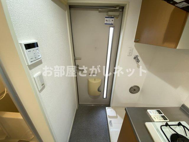 カーサベルデ中野【おとり物件なし】#学生・社会人にオススメ！初期費用分割払いOK！の玄関|※参考写真（204号室）