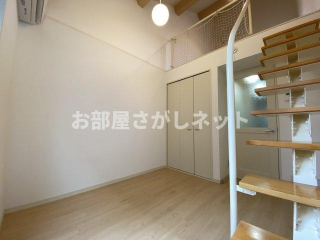 カーサベルデ中野【おとり物件なし】#学生・社会人にオススメ！初期費用分割払いOK！の居間・リビング|※参考写真（204号室）