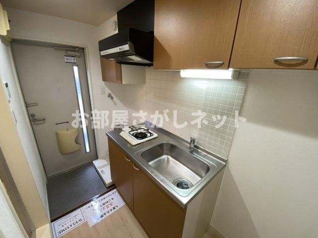 カーサベルデ中野【おとり物件なし】#学生・社会人にオススメ！初期費用分割払いOK！のキッチン|※参考写真（204号室）