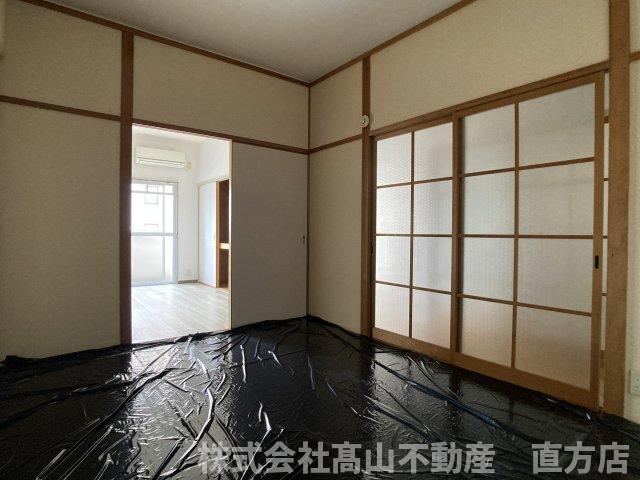 直方市大字頓野の賃貸マンションの和室