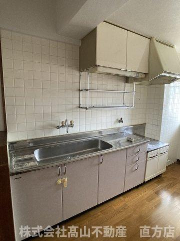 直方市大字頓野の賃貸マンションのキッチン