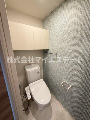 【トイレ】 | グランツェーレ若草 | 同型物件