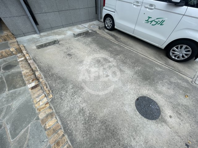 ローレル関大前の駐車場|駐車場