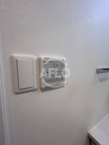 スプランディッド新大阪イーストの洗面所|スプランディッド新大阪EAST　浴室乾燥機