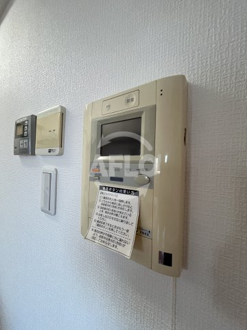 プレサンス新大阪ステーションフロントのセキュリティ|インターホン