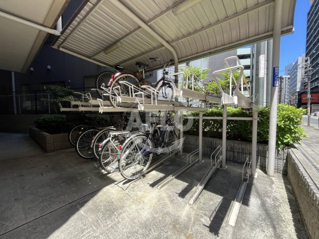 プレサンス新大阪ステーションフロントのその他|駐輪場
