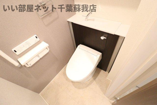 おゆみ野中央６丁目アパートのトイレ|落ち着いたトイレです