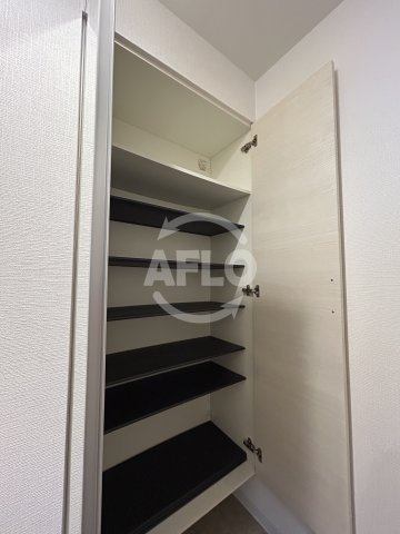 ユーズ7番館の内装|シューズボックス