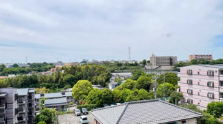 【展望】 | 保土ヶ谷グリーンタウンF棟 | 陽光に恵まれた高台に立地／眺望良好洋室１約７帖
