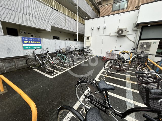 ファミーユ垂水のその他|駐輪場