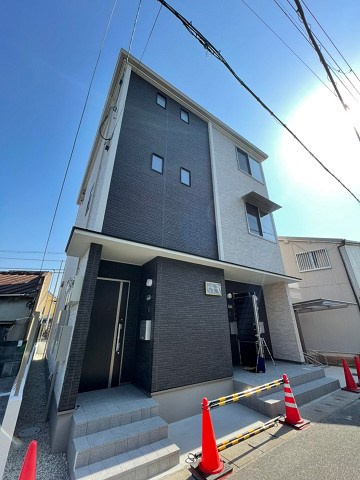 アベニール（大畑町）