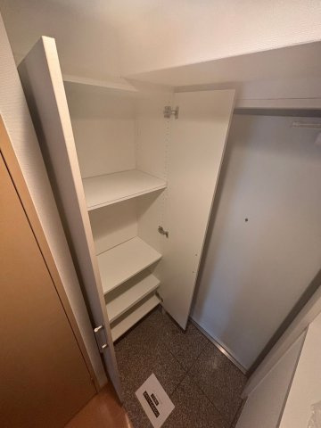 ジュネーゼグラン上本町のその他