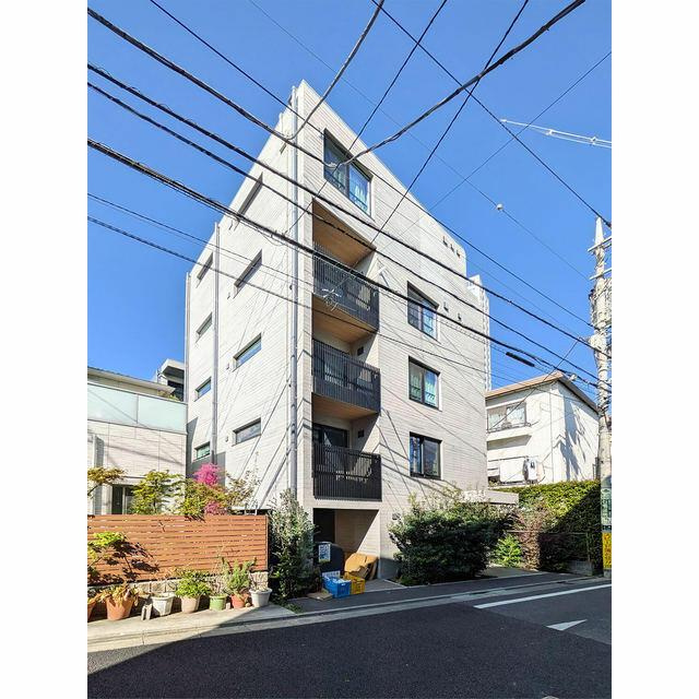 オークプレイス三軒茶屋の外観