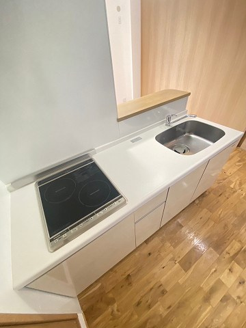 エヌズガーデン夙川のキッチン