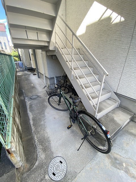 エヌズガーデン夙川の外観
