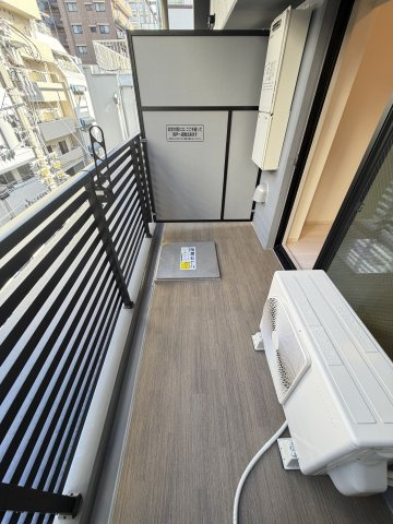 ArtizA瓦屋町Ⅰのバルコニー