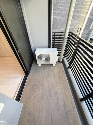 ArtizA瓦屋町Ⅰのバルコニー