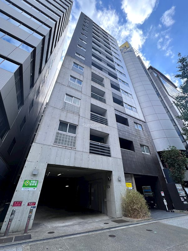 ルクレ堺筋本町レジデンスの外観