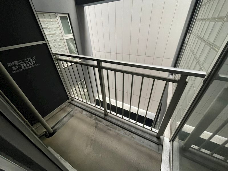 ルクレ堺筋本町レジデンスのバルコニー