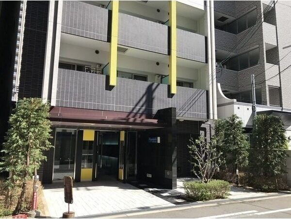 ビガーポリス143松ヶ枝町のエントランス