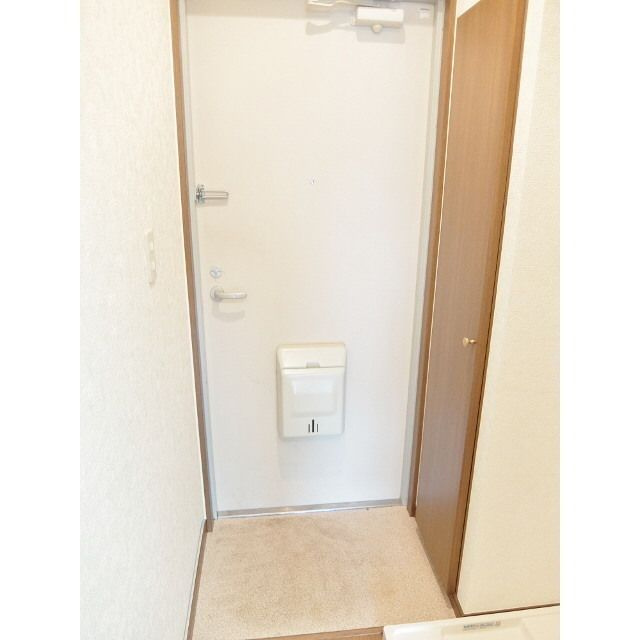 アンプルール フェール レーベンの玄関