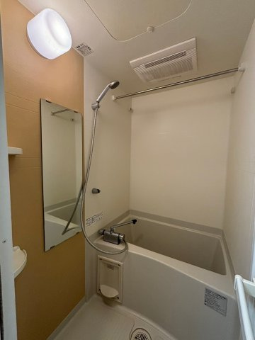 大阪市西区江戸堀１丁目の賃貸マンションの浴室