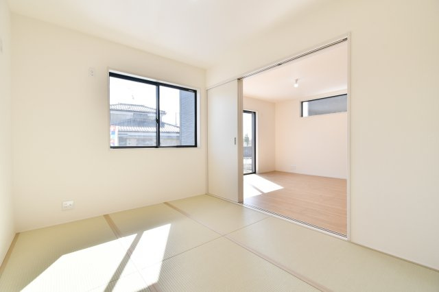 蓮田市藤ノ木第５　全３棟　２号棟の和室|【和室：】