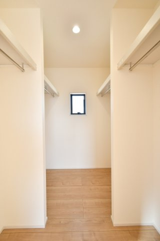 蓮田市藤ノ木第５　全３棟　２号棟の収納
