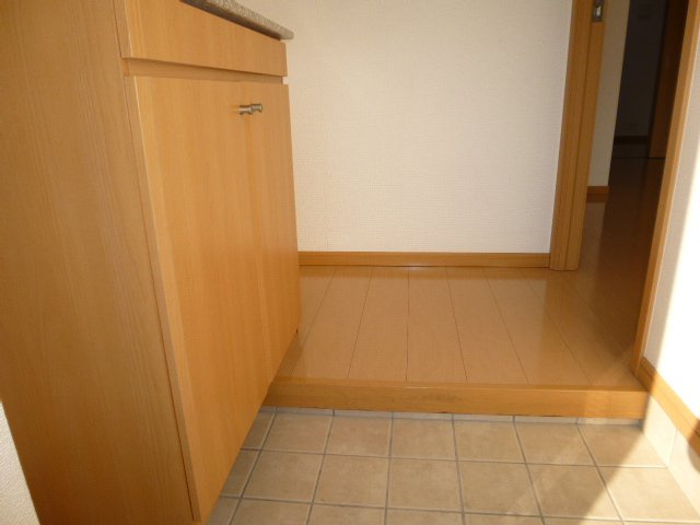 フェリーチェルーナの玄関