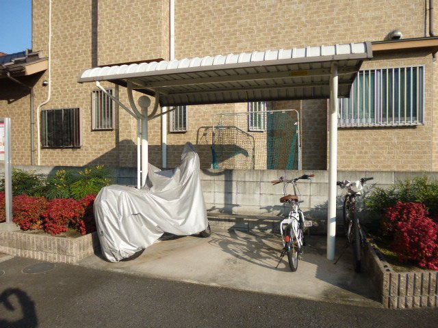 フェリーチェルーナのその他共用部分|自転車置き場