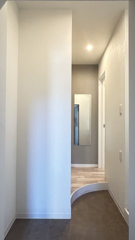 【玄関】 | イルシオン戸畑 | ※103号室の写真です