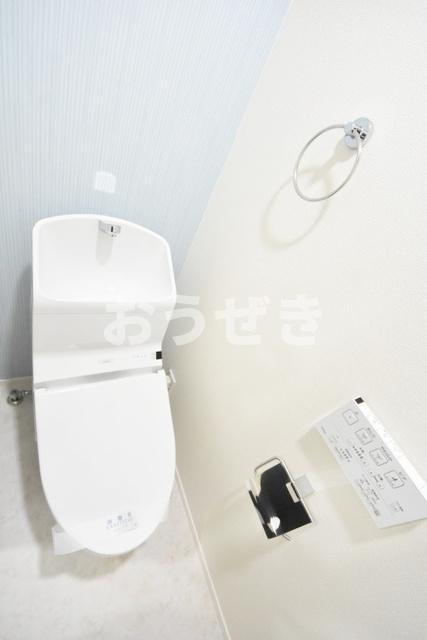 ＶＥＲＳＡＮＴＥ　ＹＯＫＯＨＡＭＡのトイレ