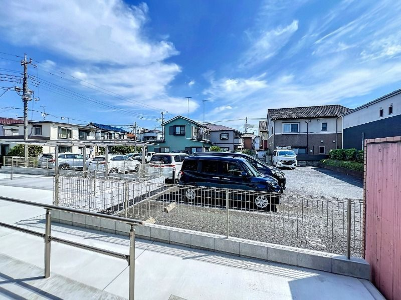 タウンセレッソの駐車場