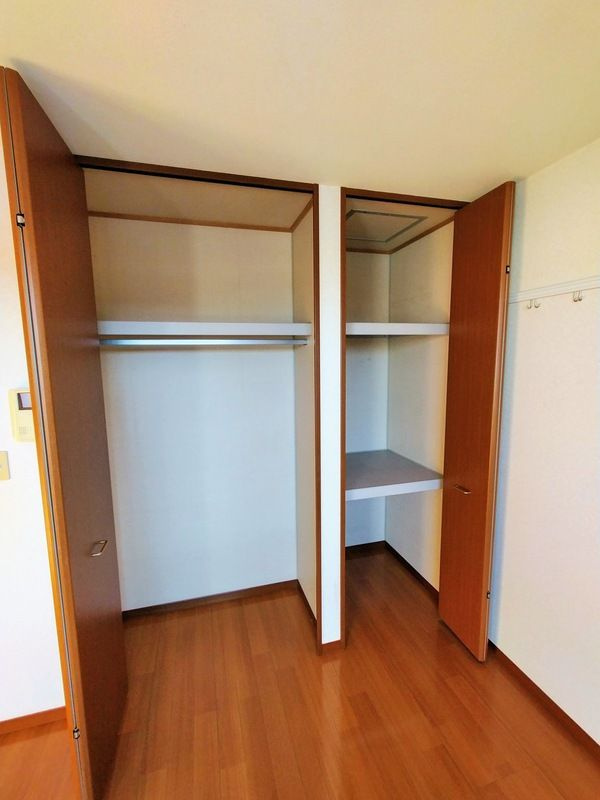 クレセントBの収納