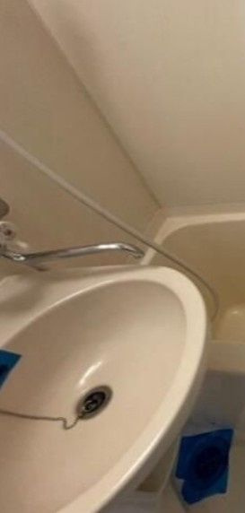 ラジオシャックの洗面所