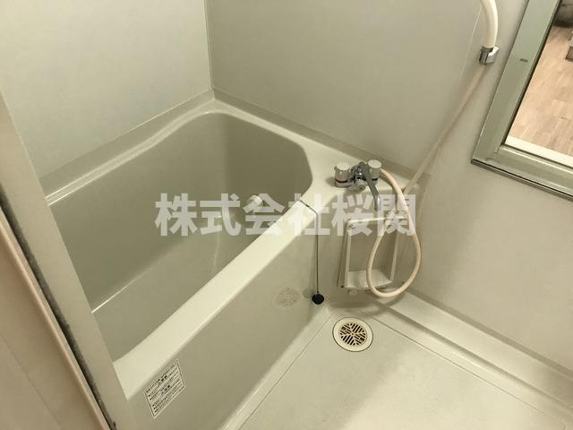 ラビバーレ阪東橋の浴室