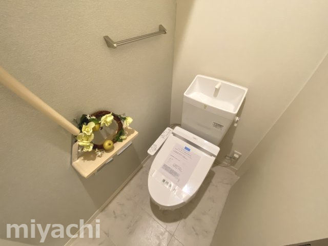 シャーメゾンガーデン福島　Bのトイレ