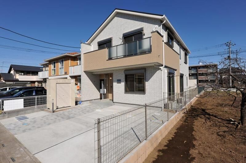 ジュネスの外観