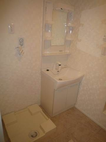 キャメル川越南通町の独立洗面台