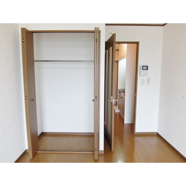 アンプルール フェール レーベンのその他